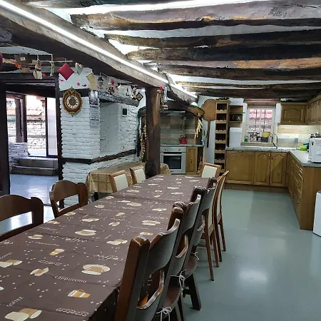 بيت ضيافة Staliovata House *