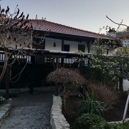 بيت ضيافة Staliovata House *